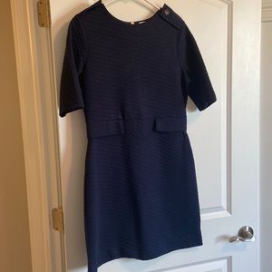Like new Sail to Sable navy quilted sheath dress; size 6